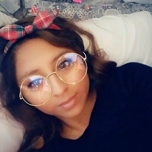 Meet your Posher, Yuri